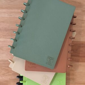Cuaderno Plastik A5 - Discos